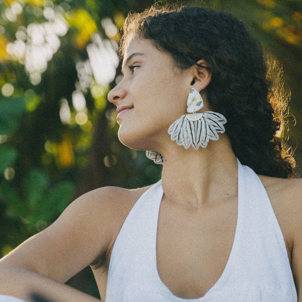 Venus Earring in White with Guinea Fan
