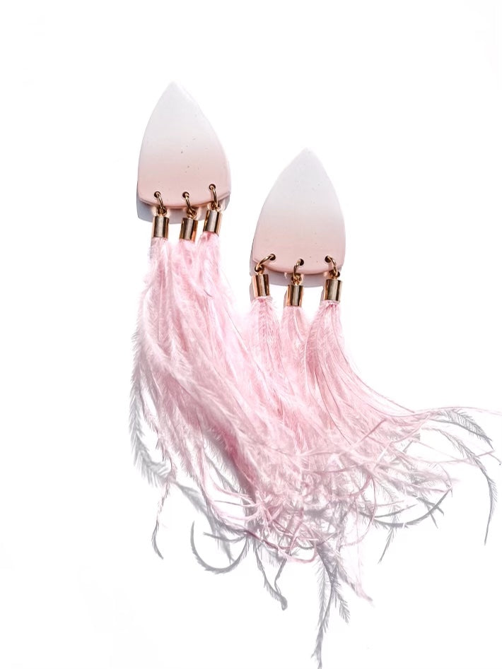 Blush Venus Tassel